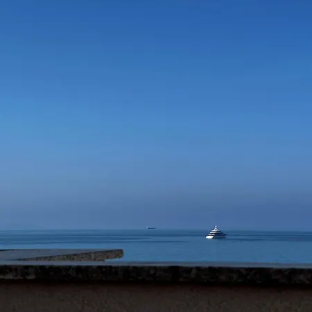 Eternal Sea Vista *
