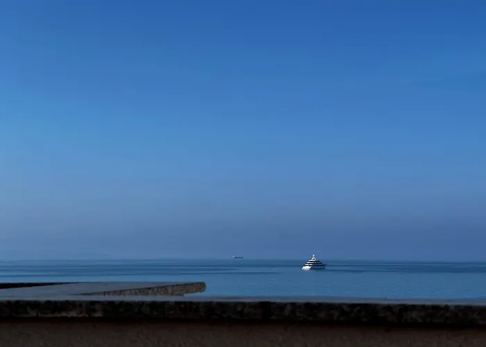Eternal Sea Vista *